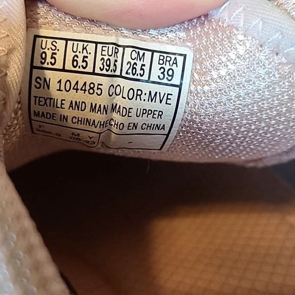 🥳SOLD🎉 Women's Skechers Vapour Foam Lite Revolve Sneaker Size 9.5 - Picture 8 of 8